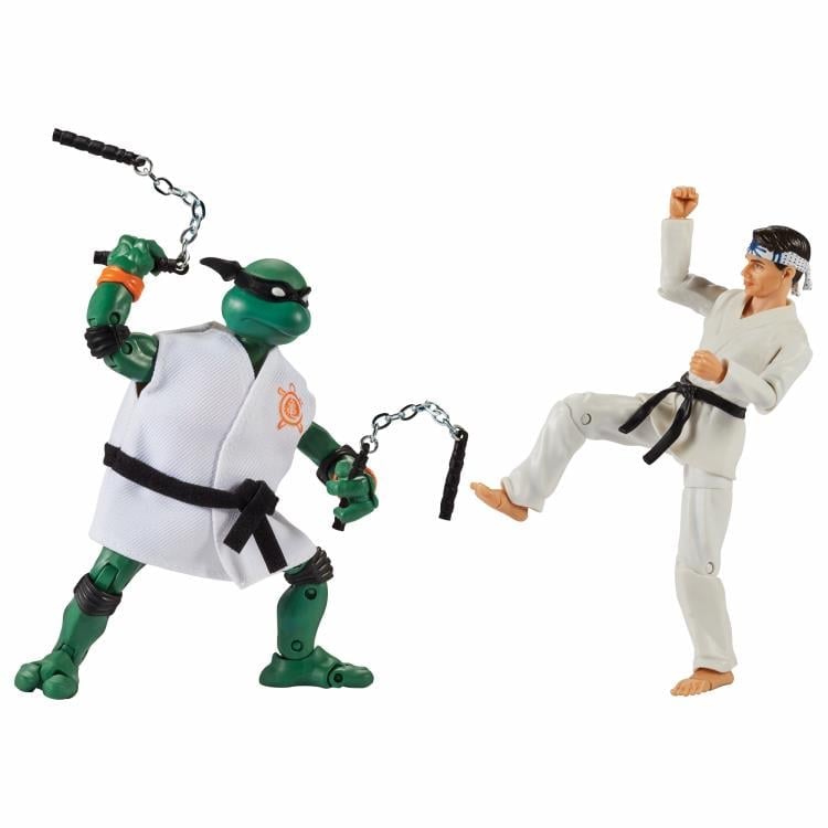 Teenage Mutant Ninja Turtles x Cobra Kai Michelangelo vs. Daniel LaRusso Two-Pack Gallery Image 3