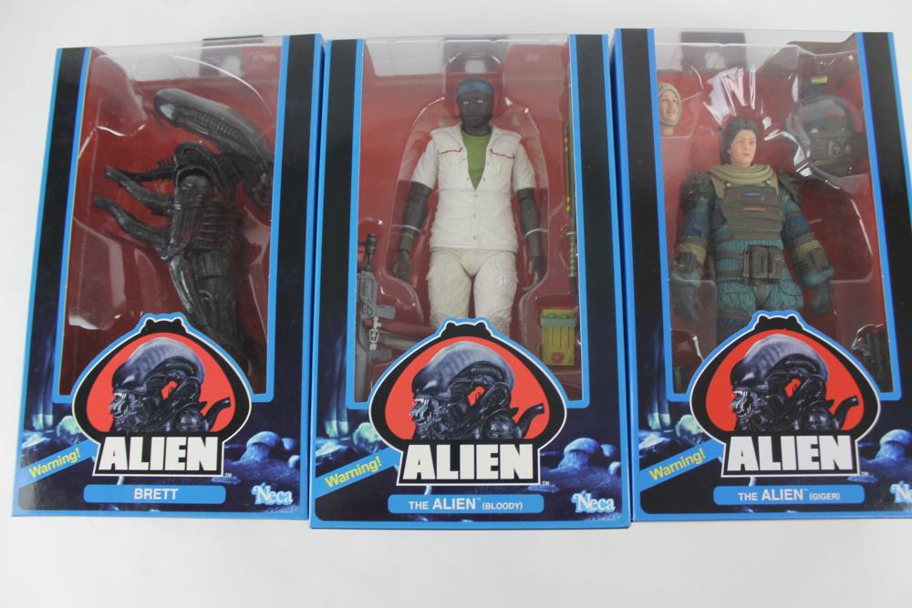 Defective Loot Box #0249 (DAMAGED - ALL SALES FINAL) Gallery Image 8