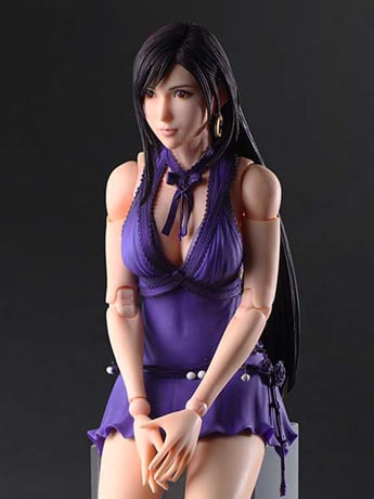 Final Fantasy VII: Remake Play Arts Kai Tifa Lockhart (Dress Ver.) Gallery Image 2