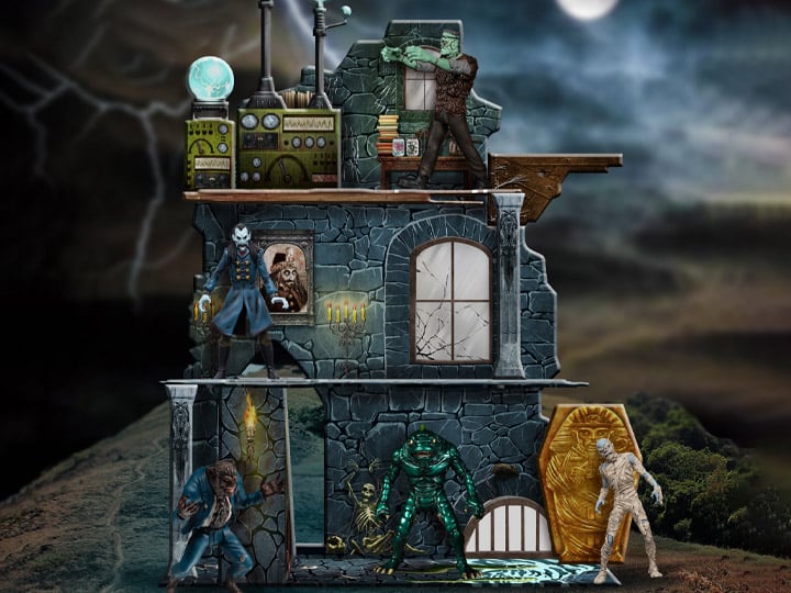 Mezco's Monsters 5 Points Tower of Fear Deluxe Boxed Set Gallery Image 1