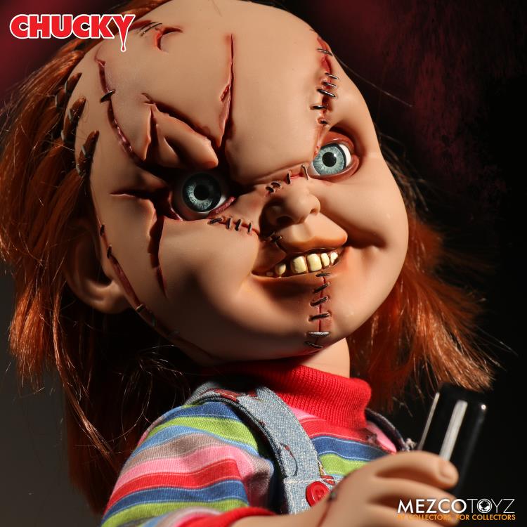 Bride of Chucky Mezco Designer Series Mega Scale Talking Chucky Gallery Image 9