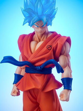 Dragon Ball Super Gigantic Series Super Saiyan God Super Saiyan Goku (Clear Ver.) Exclusive Gallery Image 2