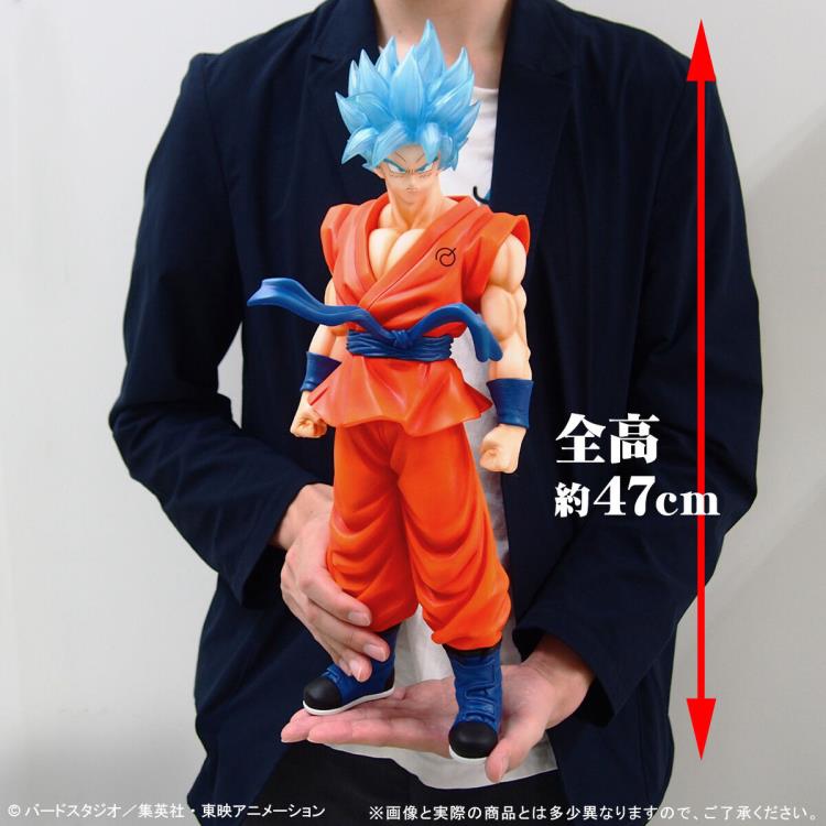 Dragon Ball Super Gigantic Series Super Saiyan God Super Saiyan Goku (Clear Ver.) Exclusive Gallery Image 10