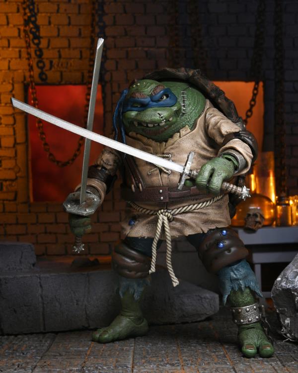 Universal Monsters x Teenage Mutant Ninja Turtles Ultimate Leonardo as The Hunchback Gallery Image 8