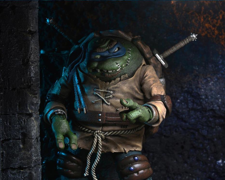 Universal Monsters x Teenage Mutant Ninja Turtles Ultimate Leonardo as The Hunchback Gallery Image 16