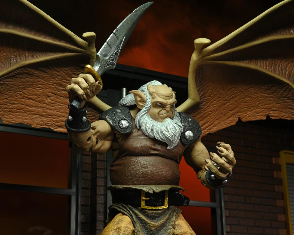 Disney's Gargoyles Ultimate Hudson Action Figure Gallery Image 9