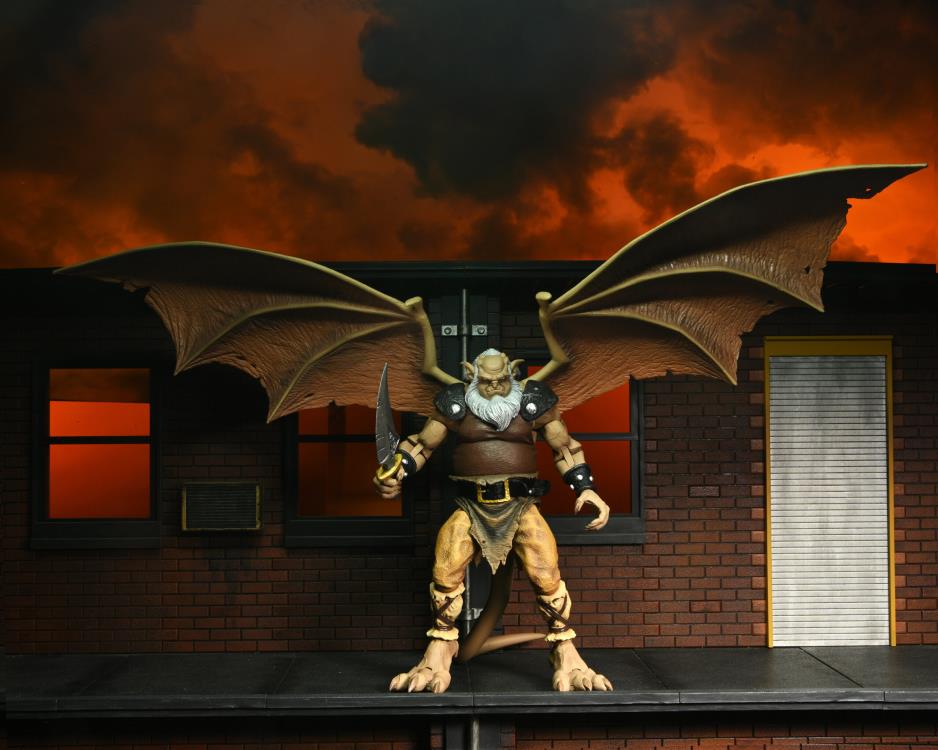 Disney's Gargoyles Ultimate Hudson Action Figure Gallery Image 3
