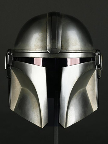 Star Wars The Mandalorian 1/1 Scale Helmet Replica Gallery Image 2