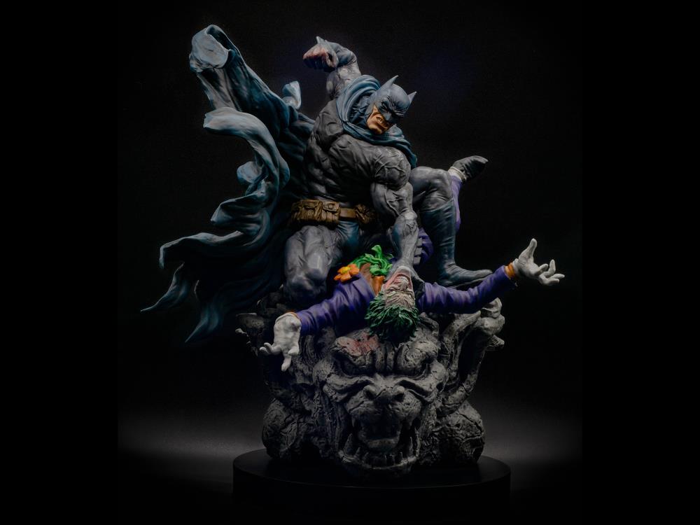 DC Comics Sculpt Master Series Batman vs The Joker Limited Edition