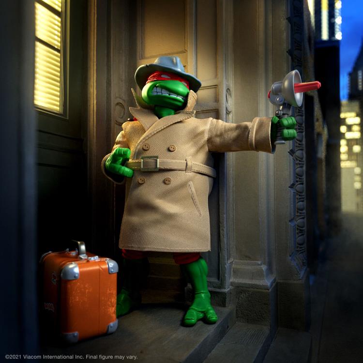 Teenage Mutant Ninja Turtles ULTIMATES! Undercover Raphael BBTS Exclusive Action Figure Gallery Image 4