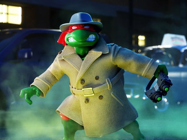 Teenage Mutant Ninja Turtles ULTIMATES! Undercover Raphael BBTS Exclusive Action Figure Gallery Image 1