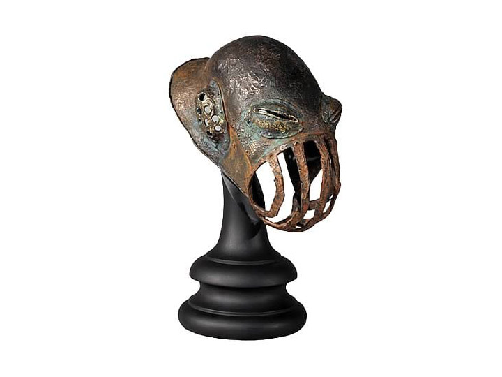 The Lord of the Rings Orc Muzzle Cage 1/4 Scale Helm Gallery Image 1