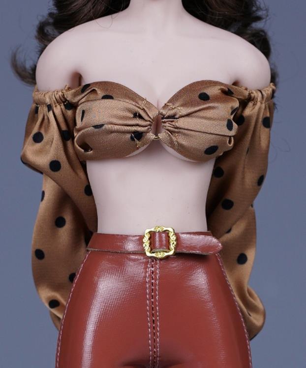 Lantern Sleeve Top & Leather Tights (Tan & Brown) 1/6 Scale Accessory Set Gallery Image 3