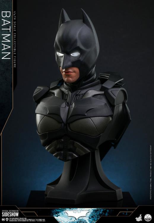 The Dark Knight Trilogy QS019 Batman 1/4th Scale Collectible Figure Gallery Image 19