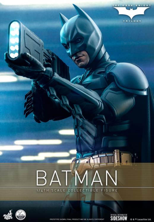 The Dark Knight Trilogy QS019 Batman 1/4th Scale Collectible Figure Gallery Image 3