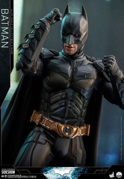 The Dark Knight Trilogy QS019 Batman 1/4th Scale Collectible Figure Gallery Image 10