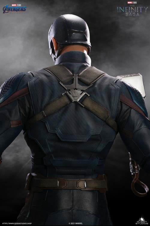 Avengers: Endgame Captain America 1/2 Scale Limited Edition Statue Gallery Image 9