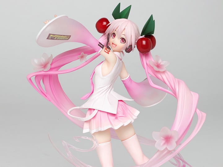 Vocaloid Sakura Miku (Newly Written 2020 Ver.) Prize Figure Gallery Image 1