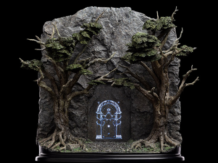 The Lord of the Rings Doors of Durin Statue Gallery Image 1