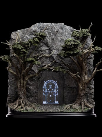 The Lord of the Rings Doors of Durin Statue Gallery Image 2