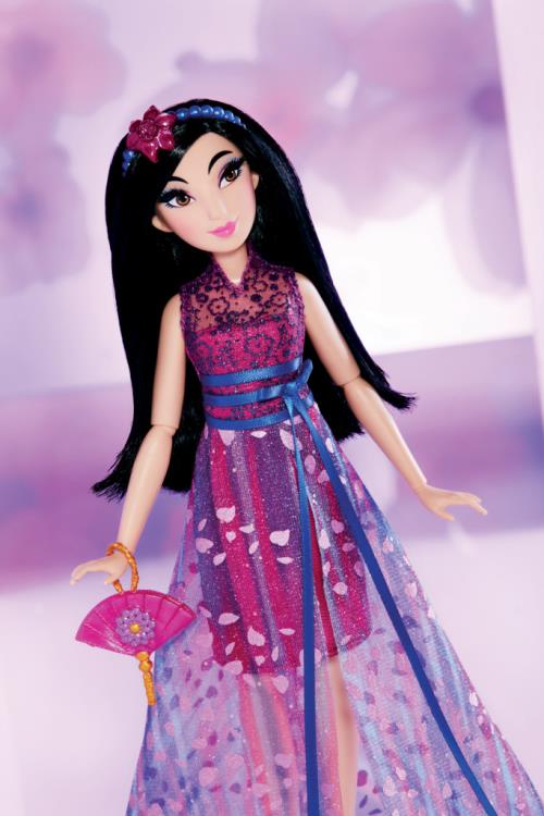 Disney Princess Style Series Mulan Fashion Doll Gallery Image 4