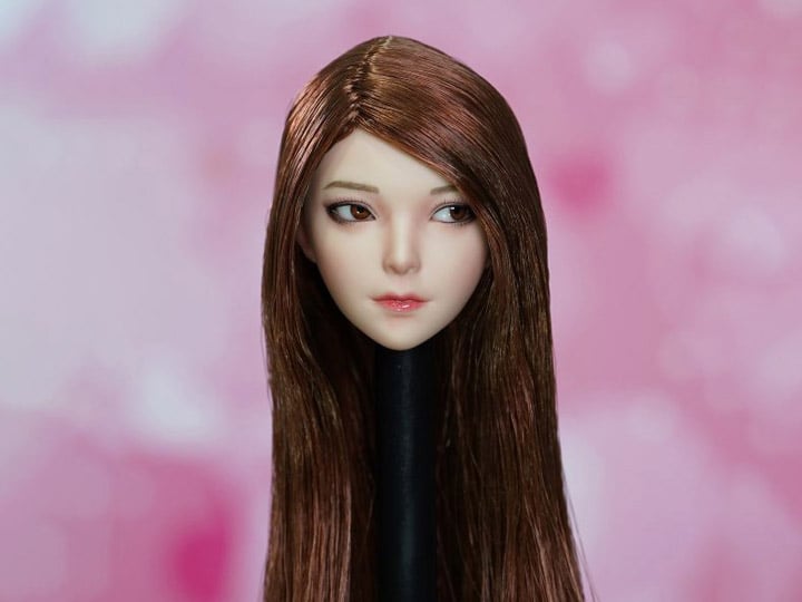 Female Head Sculpt (Long Red) w/Movable Eyeballs 1/6 Scale Accessory Gallery Image 1
