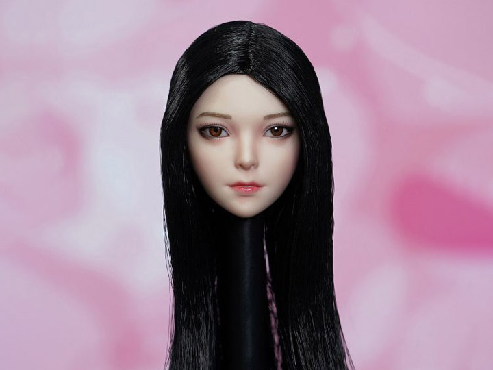 Female Head Sculpt (Long Black) w/Movable Eyeballs 1/6 Scale Accessory Gallery Image 1