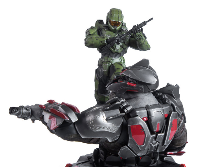 Halo Infinite Master Chief vs. Escharum Diorama Gallery Image 1