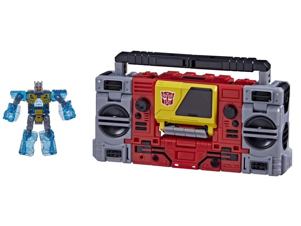 Transformers War for Cybertron: Kingdom Voyager Blaster Gallery Image 4