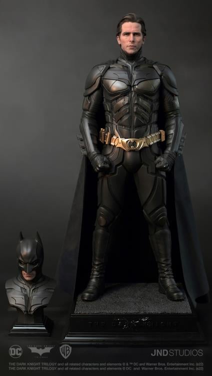 The Dark Knight Rises Hyperreal Batman 1/3 Scale Statue Gallery Image 21