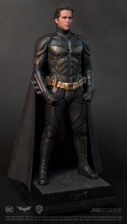 The Dark Knight Rises Hyperreal Batman 1/3 Scale Statue Gallery Image 10