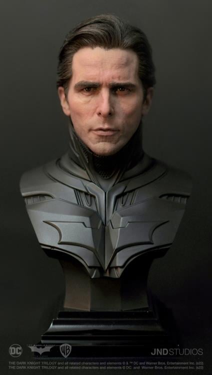 The Dark Knight Rises Hyperreal Batman 1/3 Scale Statue Gallery Image 18