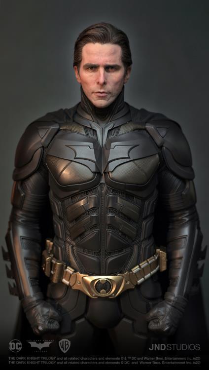 The Dark Knight Rises Hyperreal Batman (Dual Ver.) 1/3 Scale Statue Gallery Image 16
