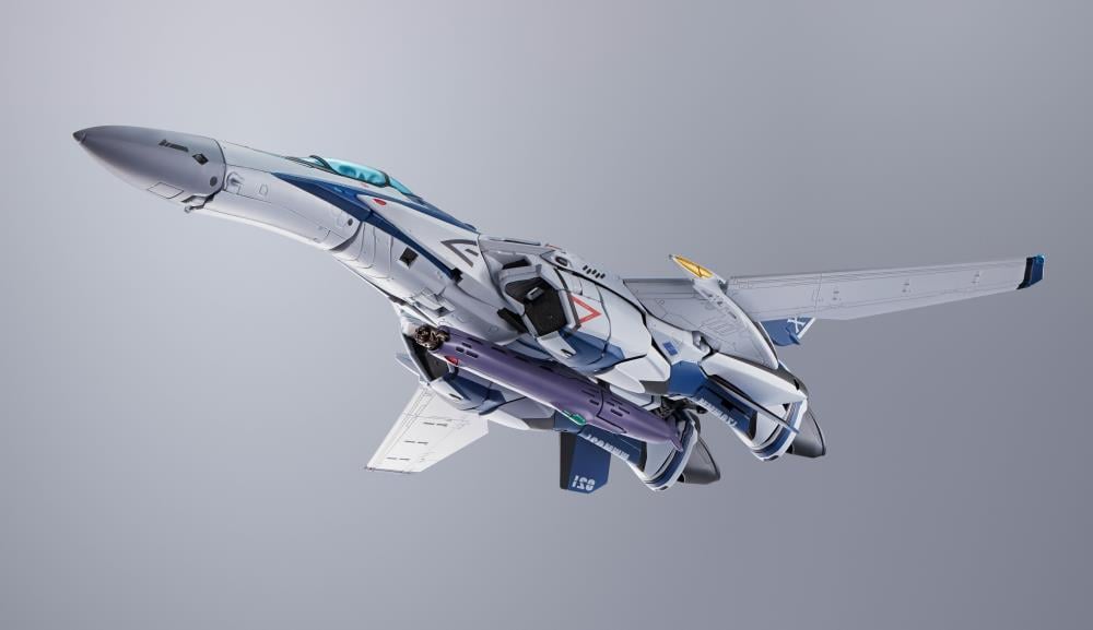 Macross Frontier DX Chogokin VF-25 Messiah Valkyrie (Worldwide Anniversary Ver.) Gallery Image 14