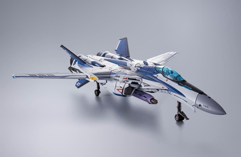 Macross Frontier DX Chogokin VF-25 Messiah Valkyrie (Worldwide Anniversary Ver.) Gallery Image 17