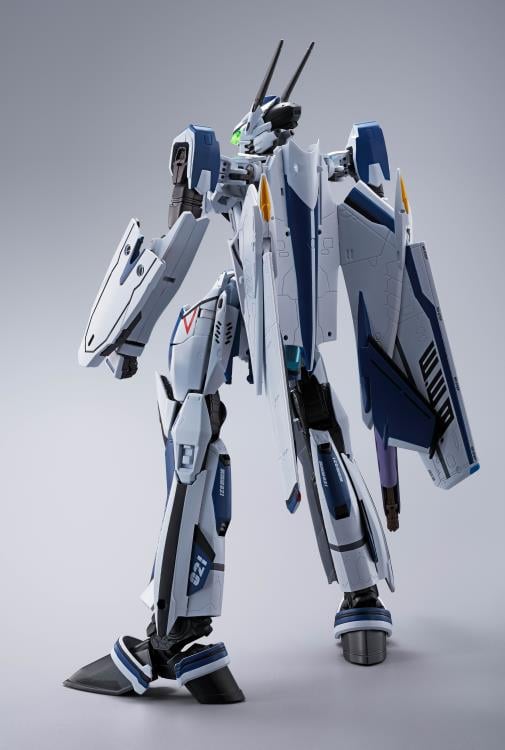 Macross Frontier DX Chogokin VF-25 Messiah Valkyrie (Worldwide Anniversary Ver.) Gallery Image 4