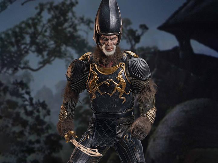 Planet of the Apes (2001) General Thade Statue Gallery Image 1