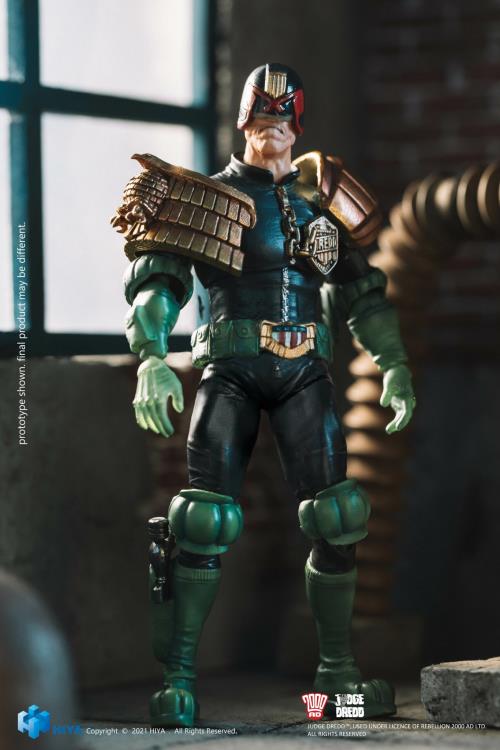 2000 AD Exquisite Mini Series Judge Dredd 1:18 Scale PX Previews Exclusive Figure Gallery Image 4