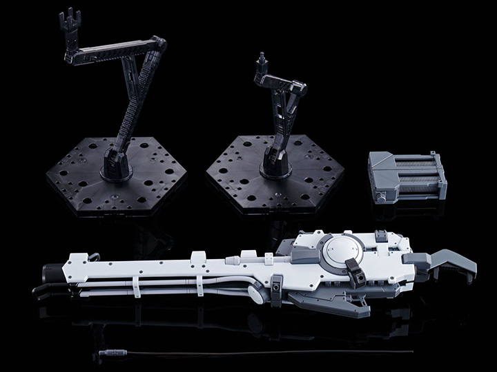 Mobile Suit Gundam: Char's Counterattack RG Hyper Mega Bazooka Launcher for Hi-v Gundam Exclusive 1/144 Scale Model Kit Gallery Image 1