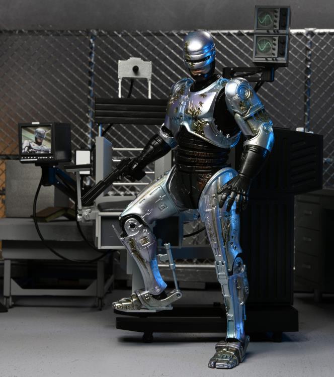 RoboCop Ultimate Battle Damaged RoboCop with Chair Gallery Image 6