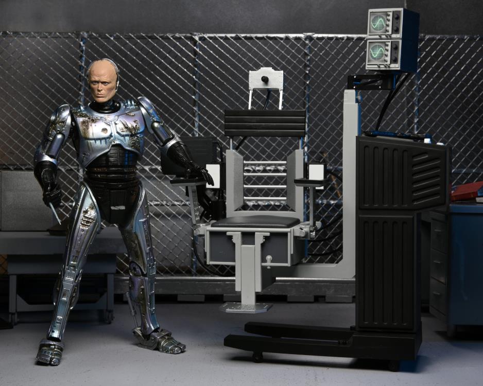 RoboCop Ultimate Battle Damaged RoboCop with Chair Gallery Image 7