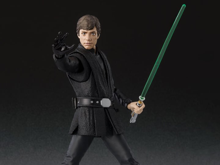 The Mandalorian S.H.Figuarts Luke Skywalker Action Figure Gallery Image 1