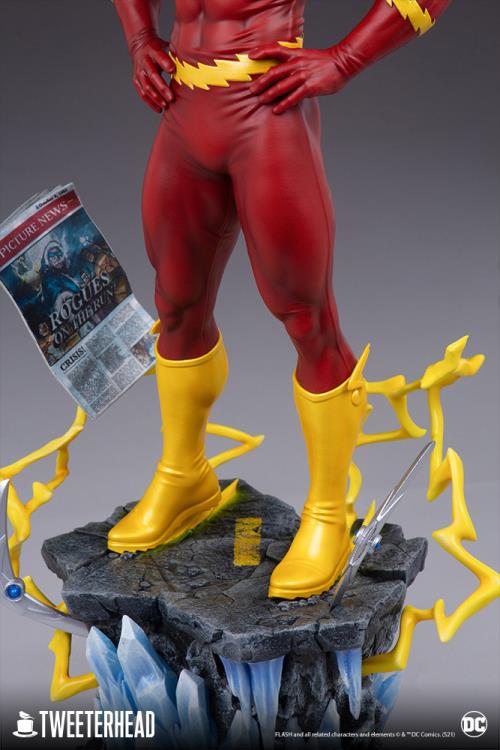 DC Comics The Flash 1/6 Scale Maquette Gallery Image 14