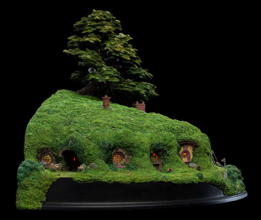 The Lord of the Rings Bag End on the Hill Limited Edition Diorama Gallery Image 5
