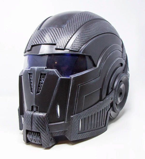 Mass Effect N7 Helmet (Andromeda Variant) 1:1 Scale Wearable Helmet Gallery Image 5