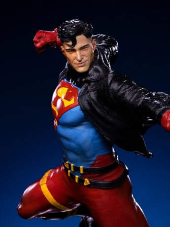DC Comics Series #7 Superboy 1/10 Art Scale Limited Edition Statue Gallery Image 2