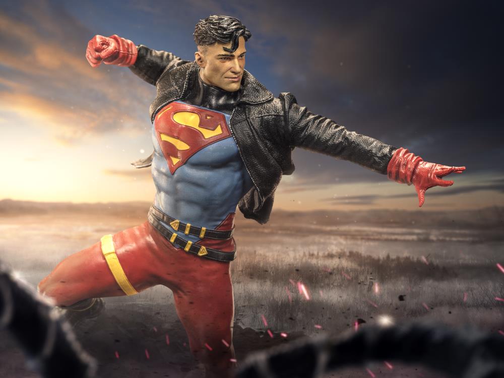 DC Comics Series #7 Superboy 1/10 Art Scale Limited Edition Statue Gallery Image 13