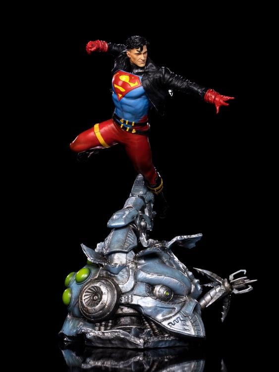 DC Comics Series #7 Superboy 1/10 Art Scale Limited Edition Statue Gallery Image 4