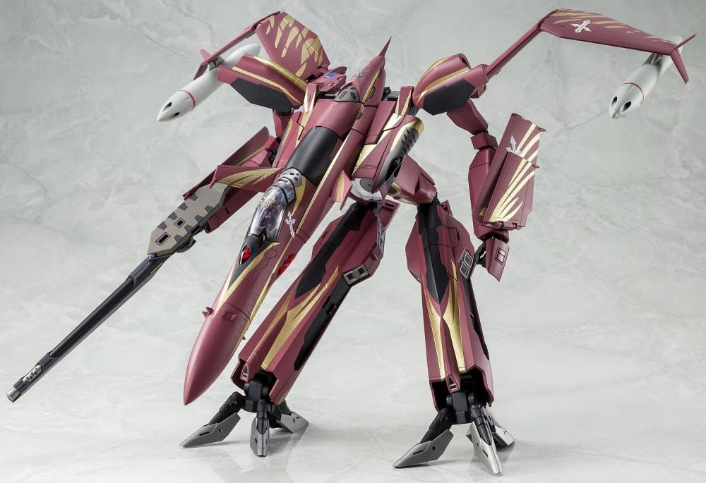 Macross Zero SV-51 Gamma Nora 1/60 Scale Transforming Figure Gallery Image 11