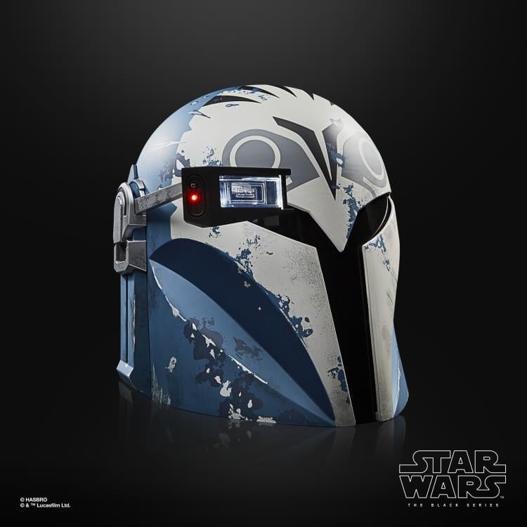 Star Wars: The Black Series Bo-Katan 1:1 Scale Wearable Helmet (Electronic) Gallery Image 6